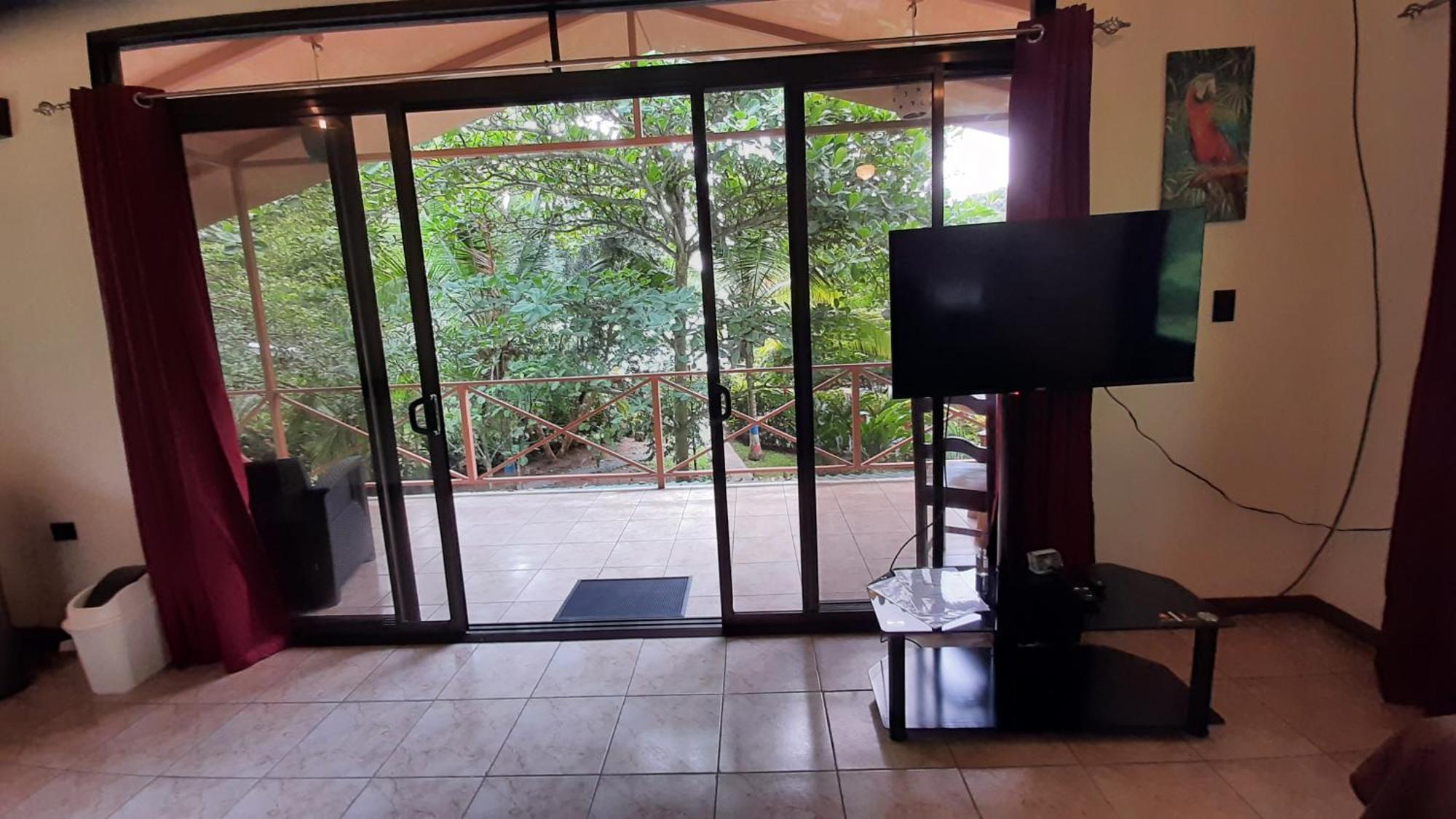 Casa Martina Apartment Cahuita Exterior photo